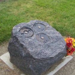3 person Cremation boulder